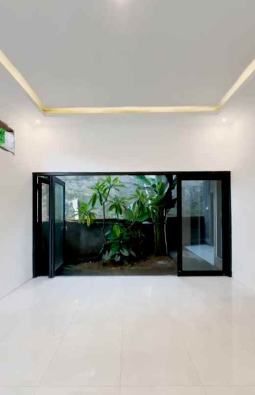 rumah mewah siap huni murah di kalisidi ungaran