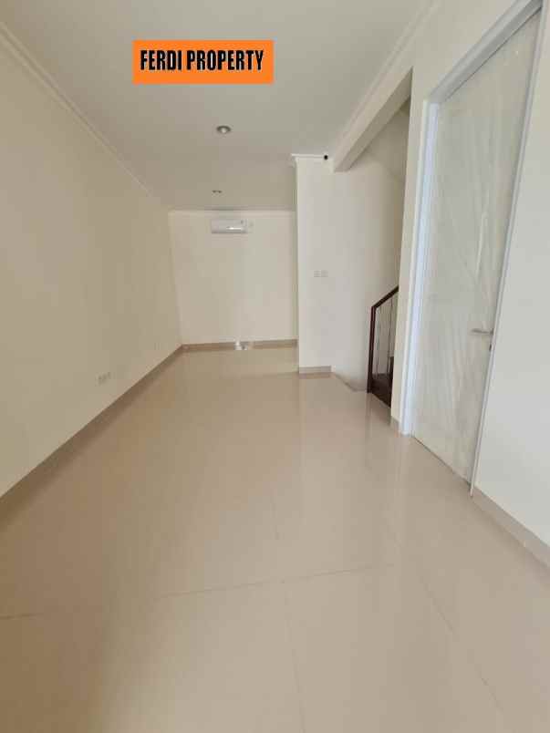 rumah minimalis 2 lantai cluster baru dan elite