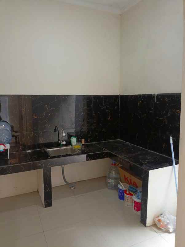 rumah minimalis harga ekonomis di cinere depok
