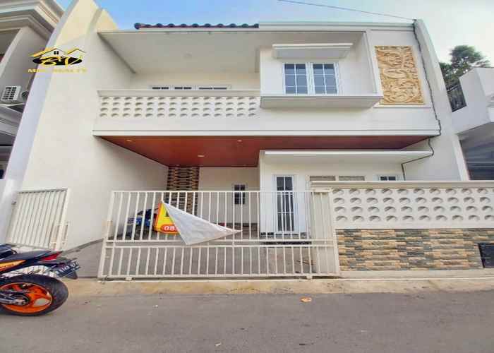 rumah minimalis modern dekat ragunan jakarta selatan