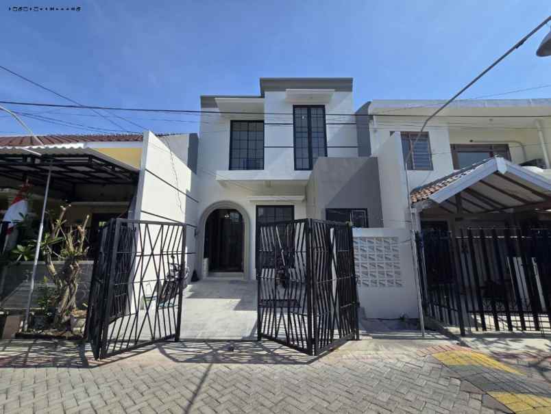 rumah mulyosari tengah new minimalis strategis