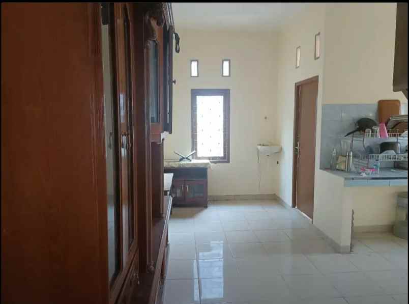 rumah murah di jakarta selatan plus kontrakan 8 pintu