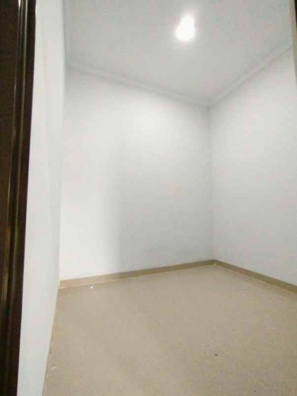 rumah murah di pondok ungu permai sektor v