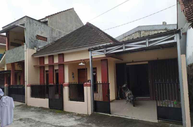 rumah murah strategis di ambarketawang gamping sleman