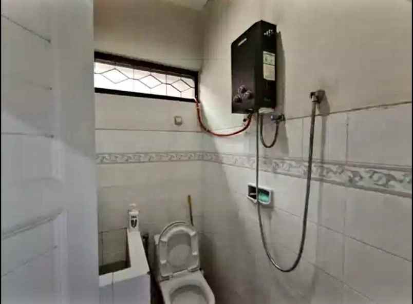 rumah nyaman siap huni di arcamanik bandung