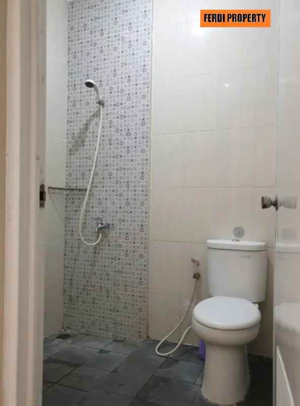 rumah perumahan bukit golf cibubur