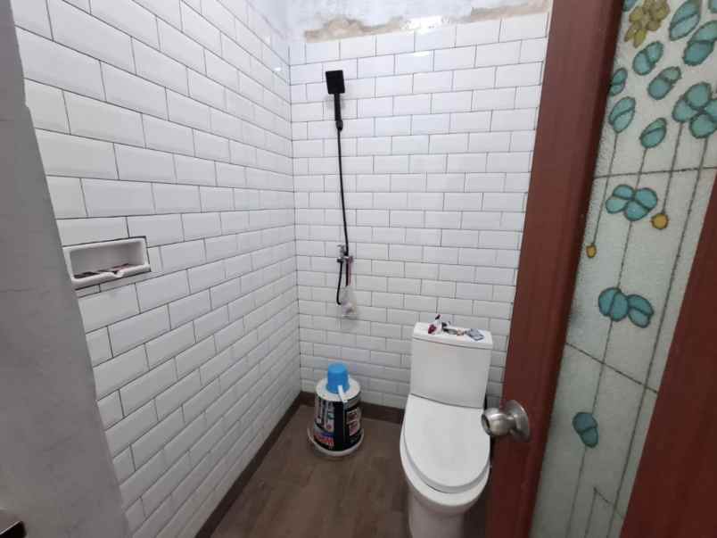 rumah perumahan metland menteng cakung jakarta timur