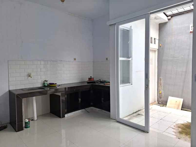 rumah perumahan metland menteng cakung jakarta timur