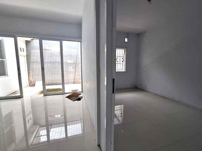 rumah perumahan metland menteng cakung jakarta timur