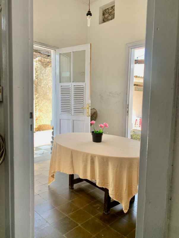 rumah sayap supratman dekat katamso riau bandung