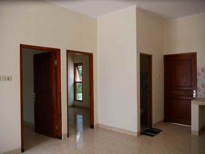 rumah siap huni 10 menit ke candi prambanan kalasan