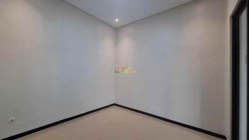 rumah siap huni 10 menit ke kampus uii jogja di sleman