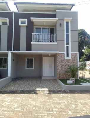 rumah siap huni 2 lantai sawangan depok