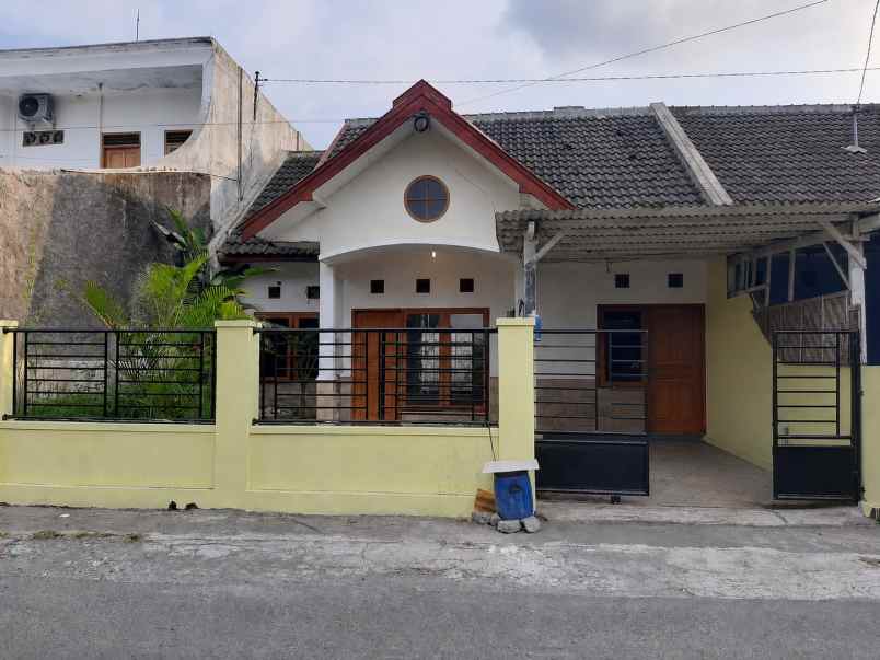 rumah siap huni belakang samsat sewon