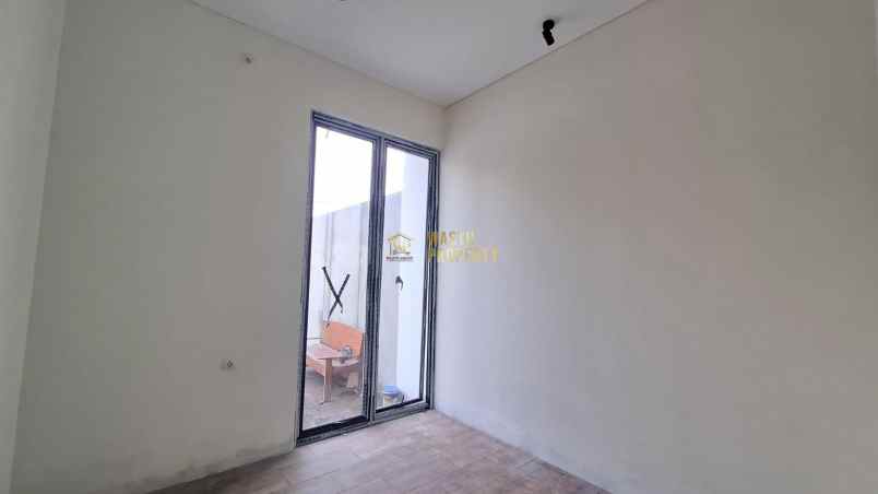 rumah siap huni dekat exit tol jogja solo di kalasan