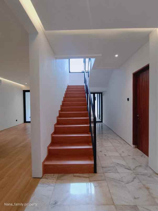 rumah siap huni design modern di joglo jakbar