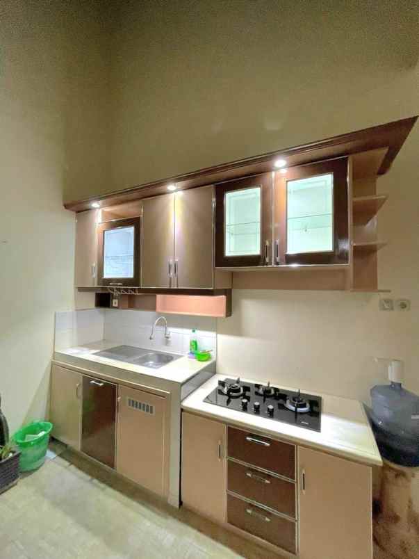 rumah siap huni di cluster aralia harapan indah bekasi