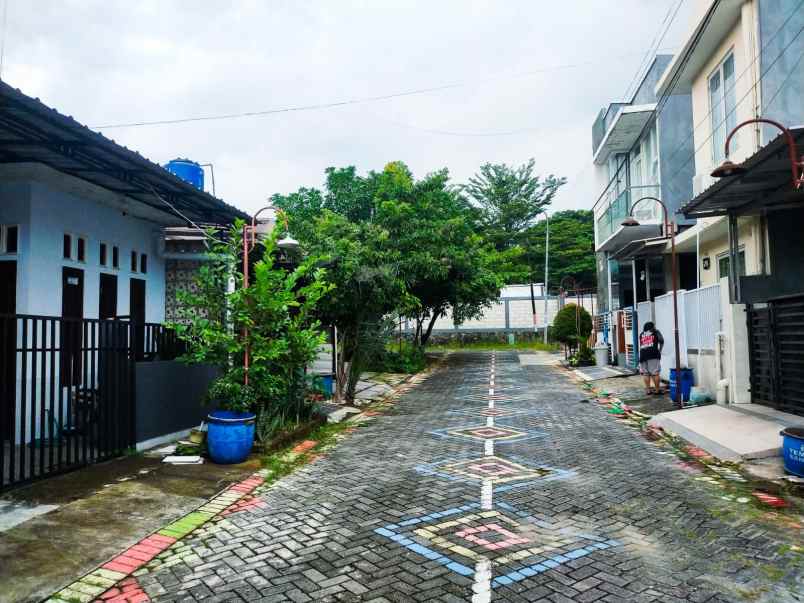 rumah siap huni di cluster one gate bukit kencana jaya