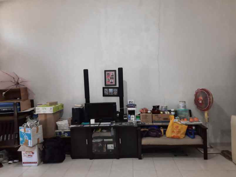 rumah siap huni lokasi kawasan elit permata jingga