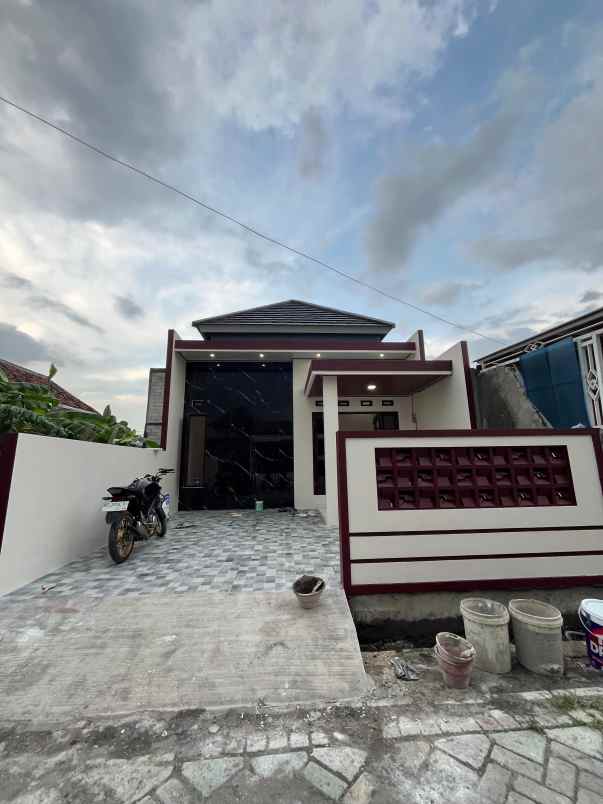 rumah super jumbo 6 x 17