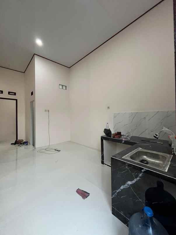 rumah super jumbo 6 x 17