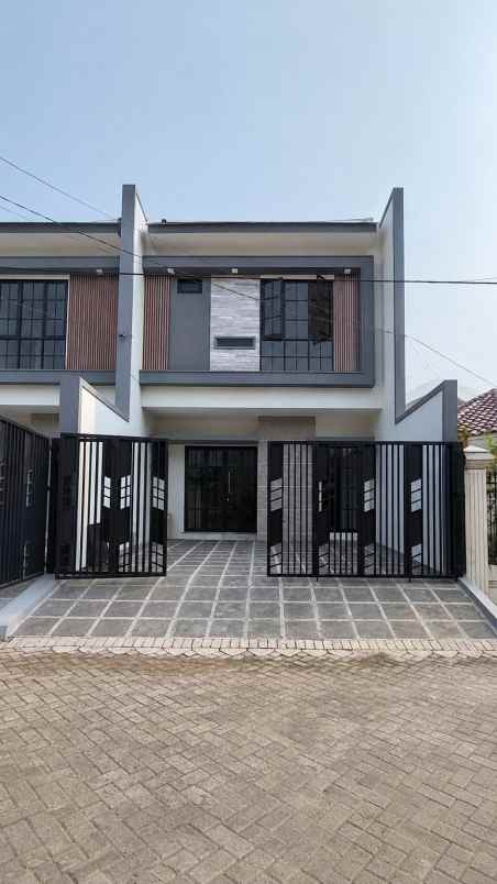 rumah sutorejo tengah new minimalis