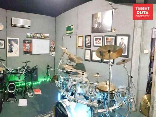 rumah tebet