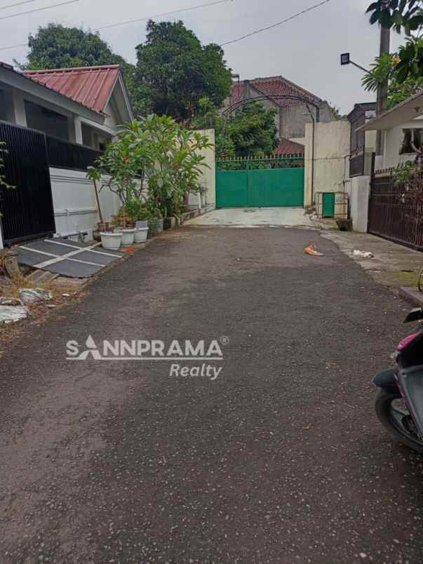 rumah tua hitung tanah termurah di tanah baru rilin