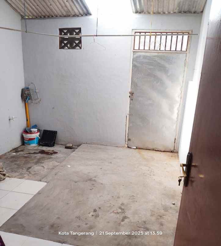 sewa rumah di perumahan buana gardenia cipondoh