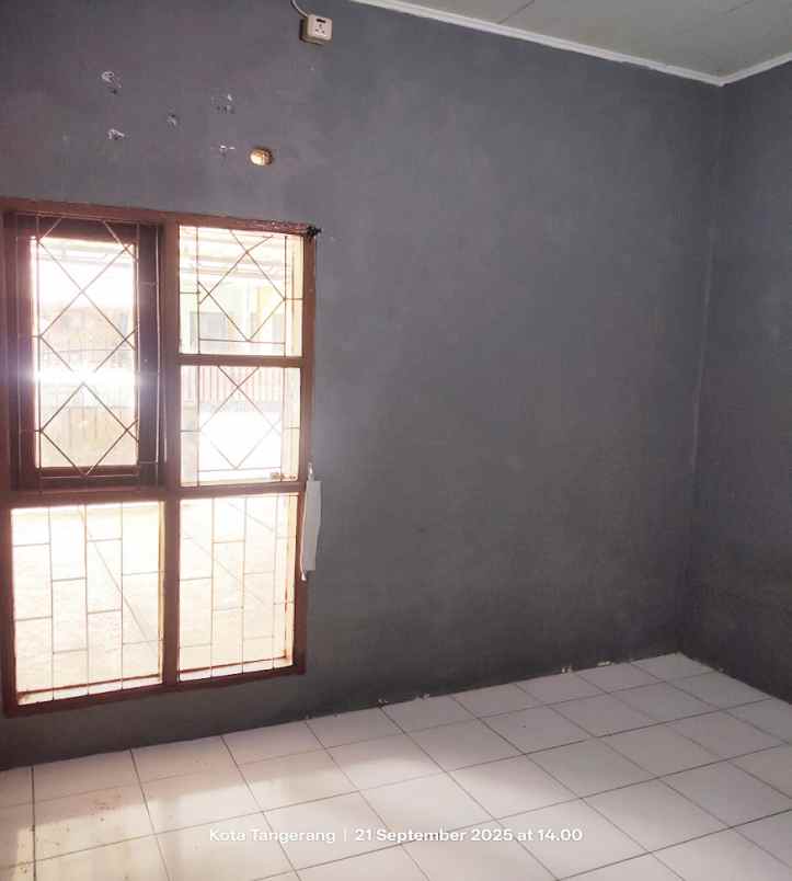 sewa rumah di perumahan buana gardenia cipondoh