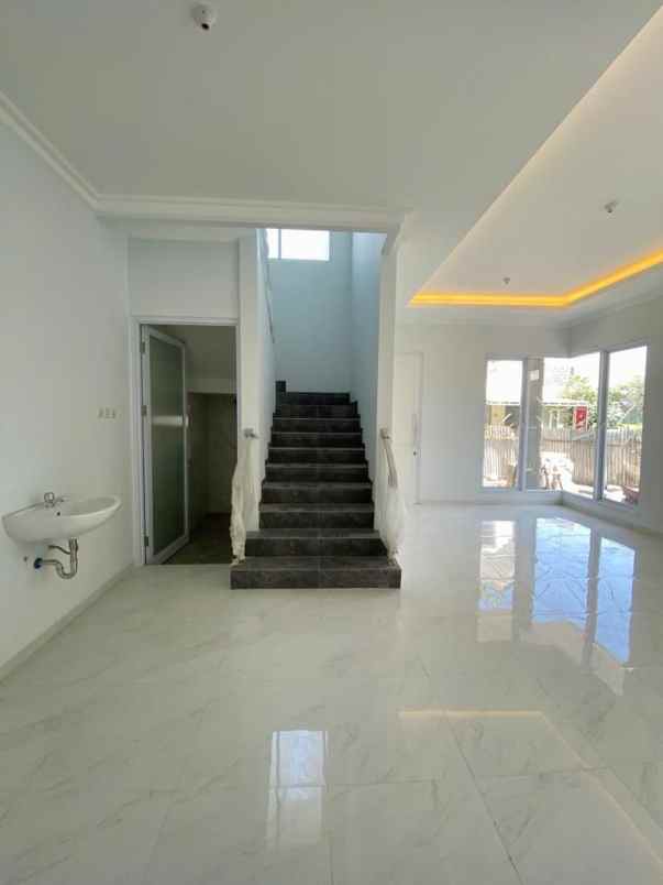 siap huni new modern minimalis bukit palma citraland