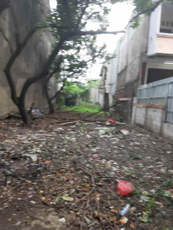 tanah jalan raya kalimalang di