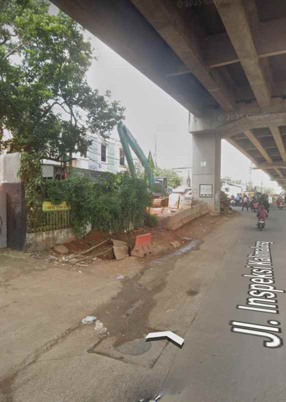 tanah jalan raya kalimalang di