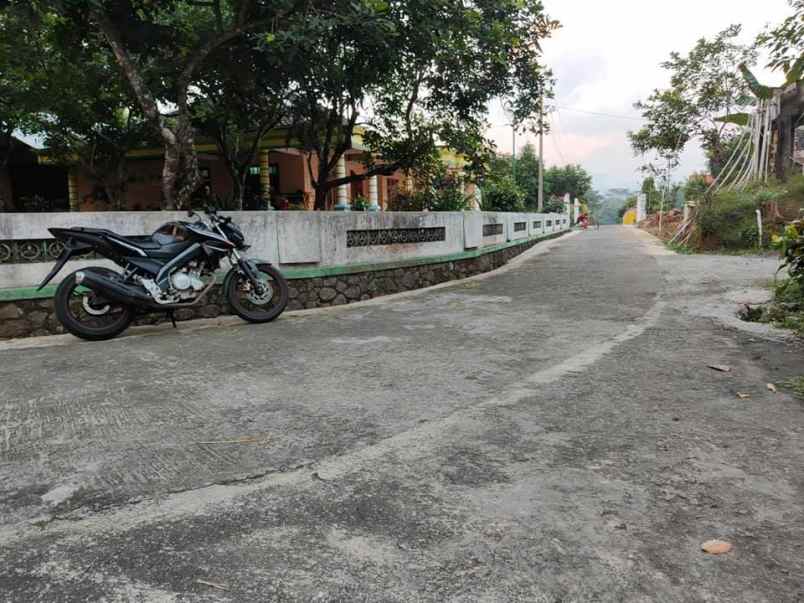 tanah mojogedang karanganyar