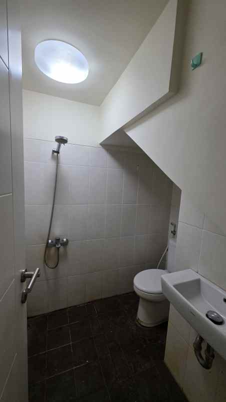 termurah dijual cepat rumah tesla gading serpong