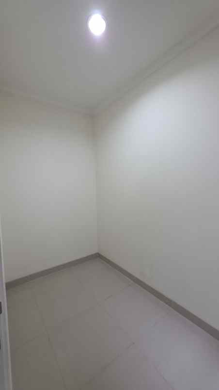 termurah dijual cepat rumah tesla gading serpong