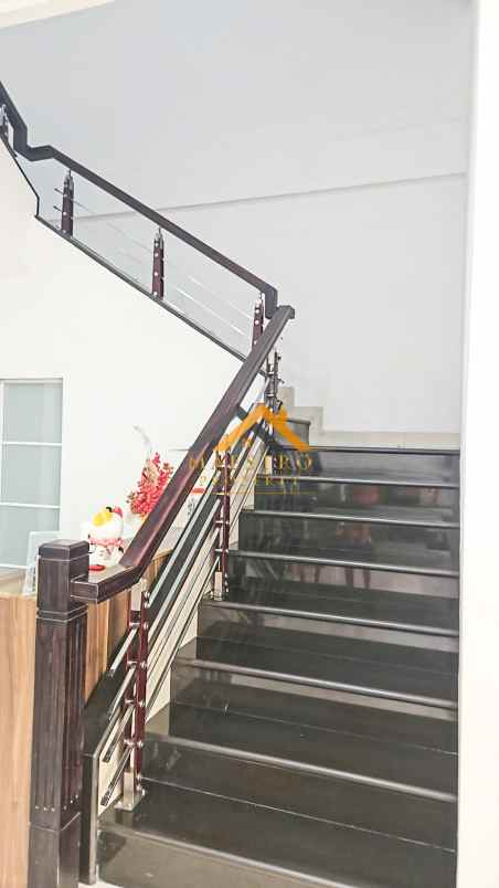 villa komplek mutiara residence jalan r s haji