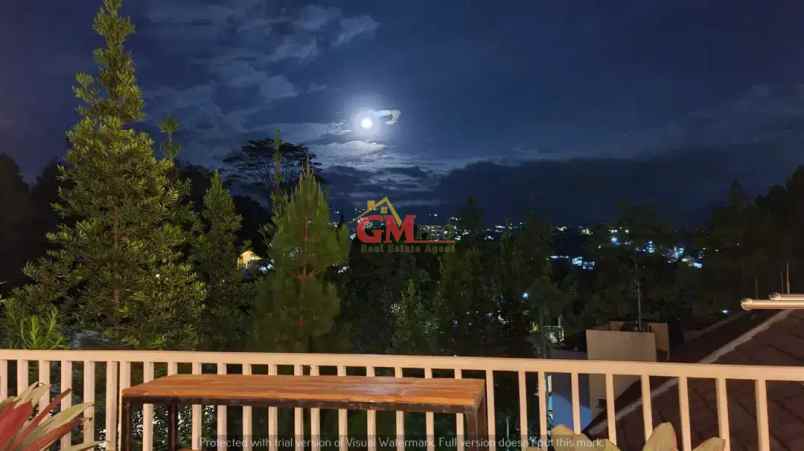 620 rumah modern dengan view di cigadung bandung utara