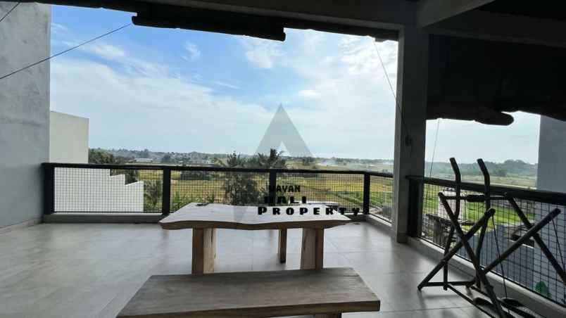 brand new villa view sawah jalan pantai nyanyi