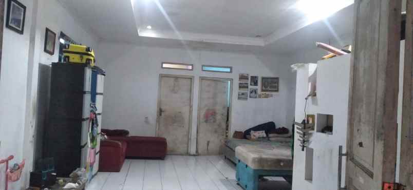 bu rumah perkampungan masuk mobil di pasir putih depok