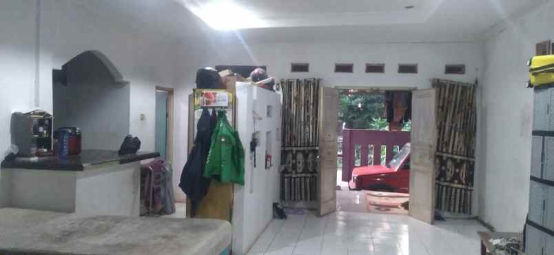 bu rumah perkampungan masuk mobil di pasir putih depok