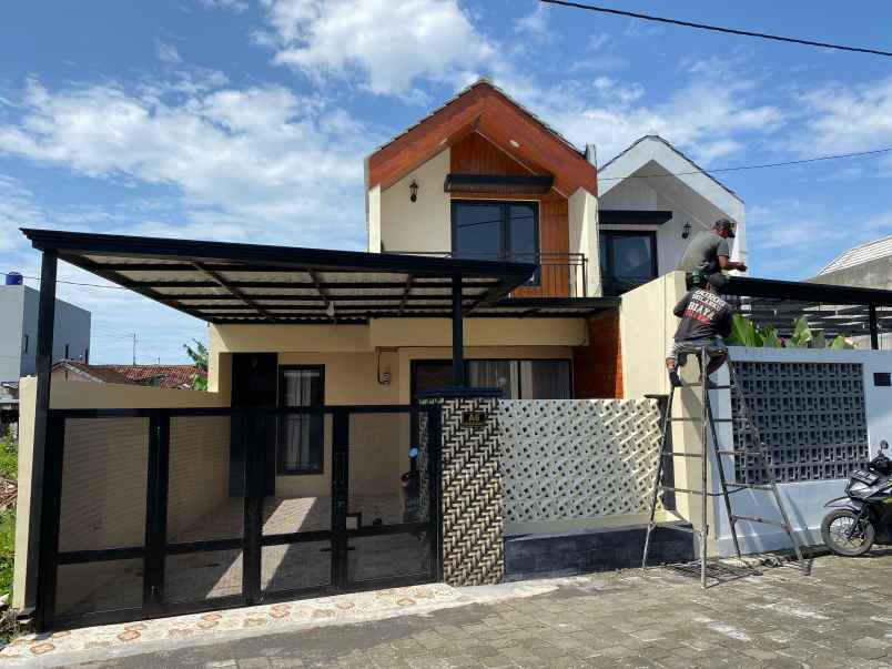 cluster cantik 100m ke candi prambanan