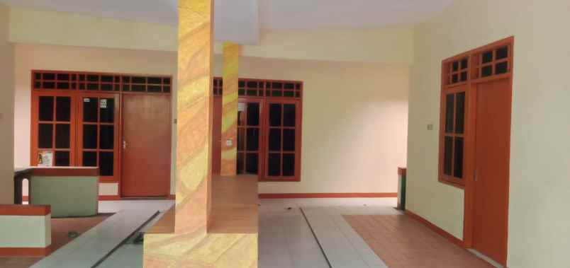 cuci mobil bengkel dan kos kosan