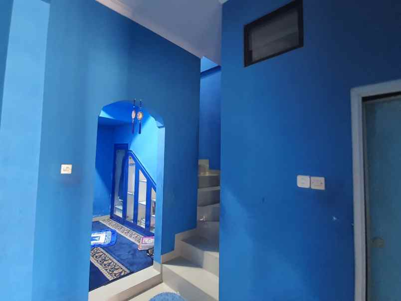 dijua cepat rumah bagus 2 lantai lokasi di parigi bu