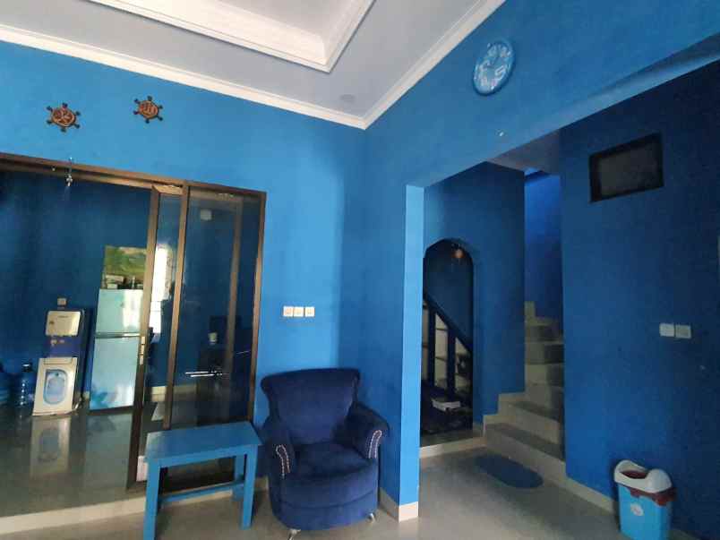 dijua cepat rumah bagus 2 lantai lokasi di parigi bu