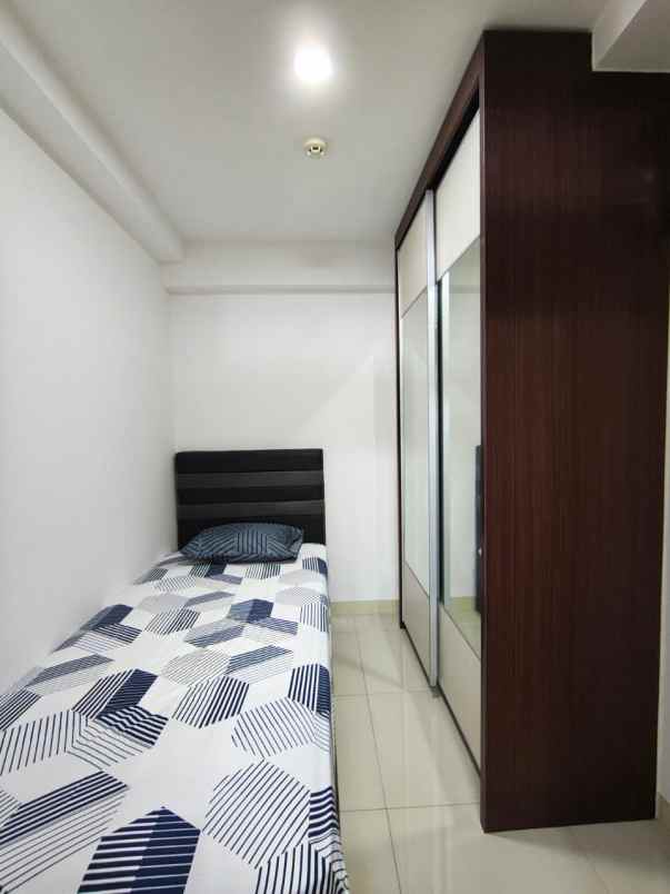 dijual apartemen apartemen oak tower