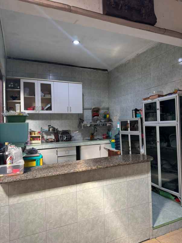 dijual apartemen semampir