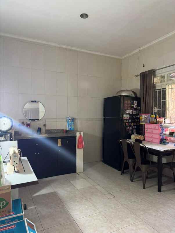 dijual apartemen semampir