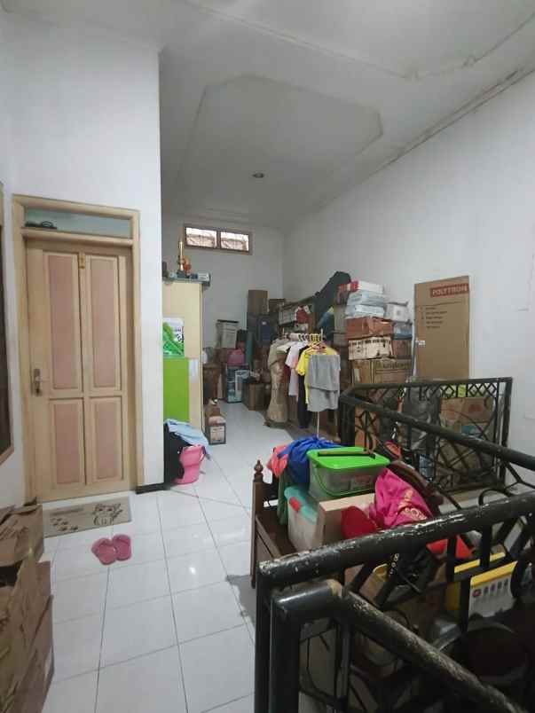 dijual apartemen sutorejo
