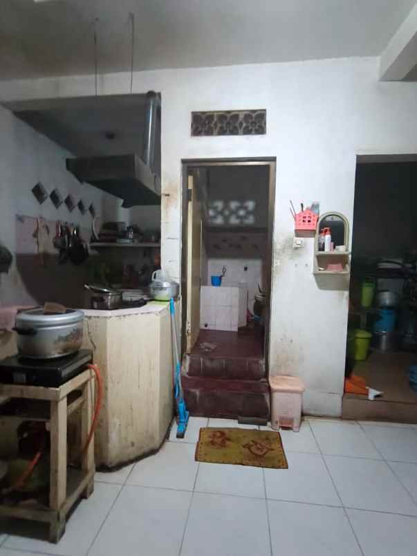 dijual apartemen sutorejo